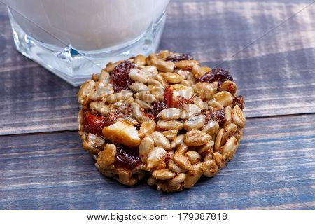 Sweetness From The Peeled Sunflower Seeds