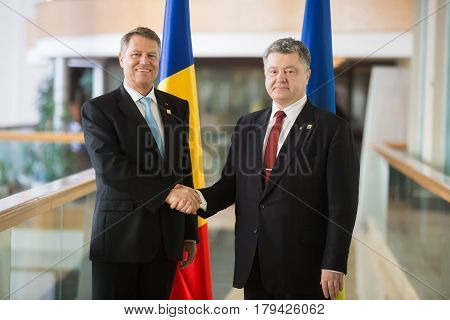 Petro Poroshenko And Klaus Johannis