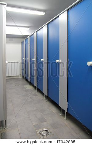 パターンの屋内トイレ浴室廊下のドアを青します。