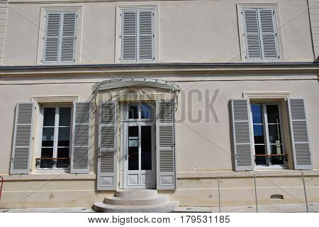 Auvers sur Oise France - august 14 2016 :the tourism office