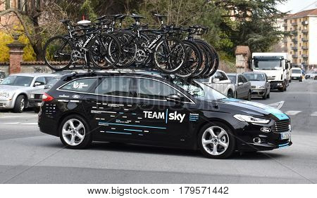 Famous cycling race 