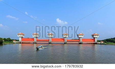 Sluice large on the Bang Pakong River in Chachoengsao Thailand .