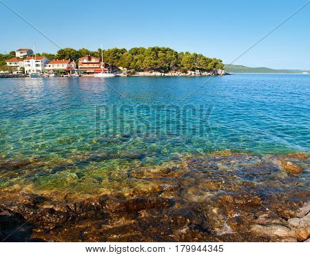 Transparent Deep Blue Sea Water, Rocky Coast