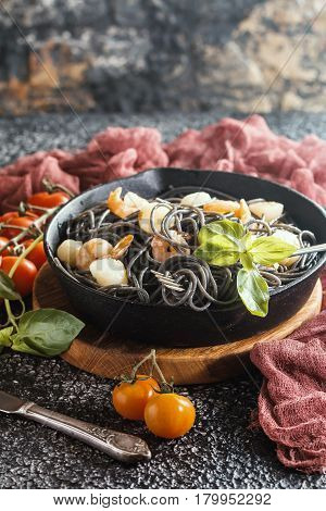 Black Spaghetti With Seafood