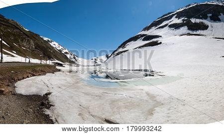 Oberalp Pass, Artificial Lake Ice