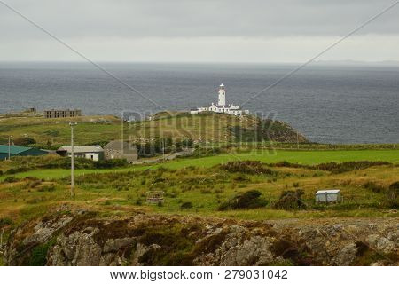 Fanad Is A Peninsula In Northern Ireland In County Donegal. It Is Between Lough Swilly And Mulroy Ba