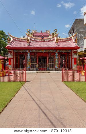 Manado, Indonesia - August 04 2015: Ban Hin Kiong, Taoist Temple At Jalan D.i. Panjaitan, Manado. It