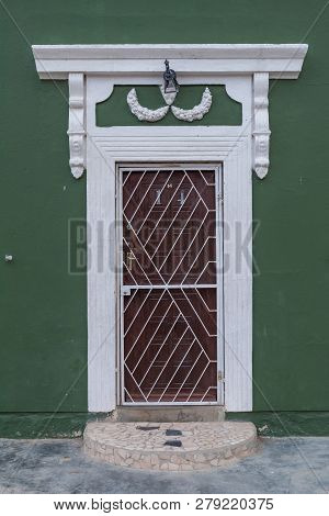 Carnavon, South Africa, September 1, 2018: Close-up Of The Entrance Of An Historic Building In Carna