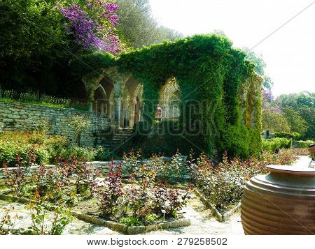 Old Architecture In Balchik Palace Gardens, Bulgaria. Architecture And Tourism Concept.