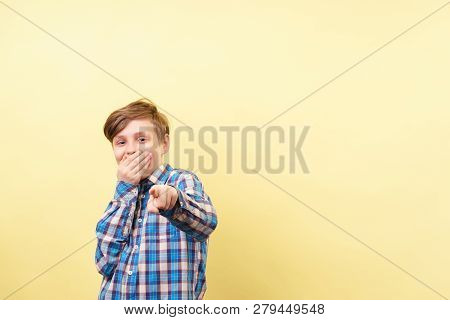 Grinning Boy Mocking And Laughing Pointing Finger At Viewer And Covering Mouth, Advertisement, Banne