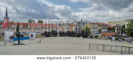 Szczecin, West Pomeranian / Poland - 2018: Angel Freedom - The Monument Of December 1970 Victims Aga