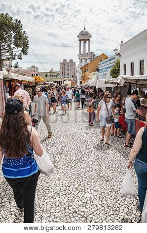 Curitiba - Pr, Brazil - December 16, 2018: People At The Sundays Fair Called Feira Do Largo Da Ordem