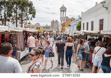 Curitiba - Pr, Brazil - December 16, 2018: People At The Sundays Fair Called Feira Do Largo Da Ordem