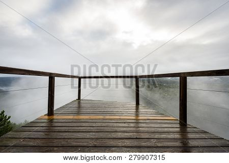 Lookout View Of Canyon, Valley And Vineyards Along River Sil.