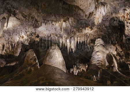 Stalactites And Stalagmites In A Cave Known As Carlsbad Caverns In Southern New Mexico, Usa
