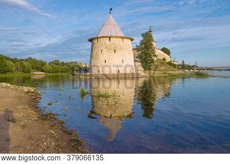 Flat Tower In The Pskov Kremlin On A Sunny July Day. Russia