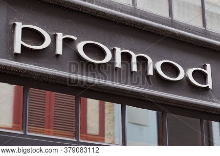 Bordeaux , Aquitaine / France - 07 28 2020 : Promod Store Sign And Text Logo Of French Shop Chain Of