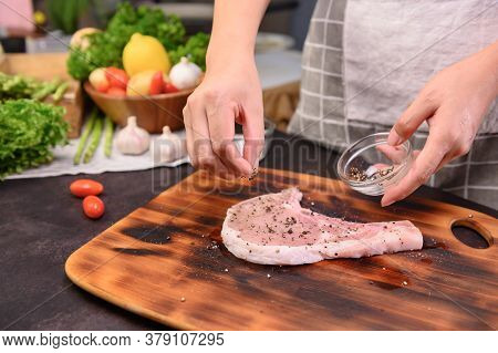 Homemade Pork Chop Steak With Salad. Online Learning For Cooking Diet And Healthy Food When Stay At 