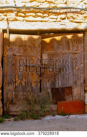 Aras De Los Olmos, Spain - June 29, 2020: View From The Empty Streets Of The Village In Summer After
