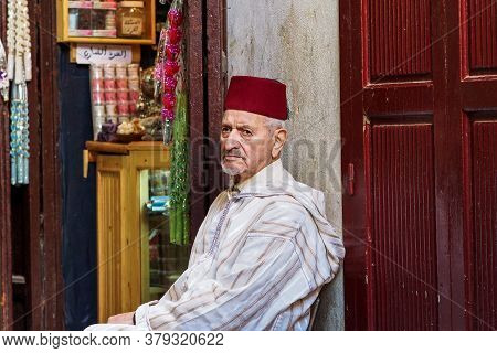 Fes, Morocco - Oct 15, 2019: Typical Street Market In The Old Medina Of Fes, Morocco In Africa
