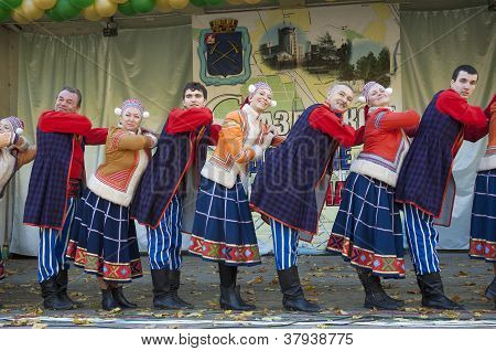 Russisk folkemusik Ansamble Dance regnbuen