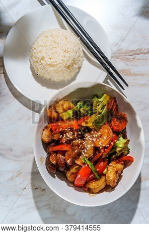 Chinese Shrimp With Mixed Sauteed Vegetables In A Brown Garlic Sauce