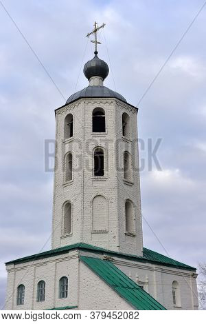 Russia, Tsivilsk 21,10,2017 Belfry With The Church Of John The Merciful In Tsivilsk, Chuvash Republi