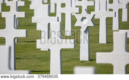 Luxembourg, Luxembourg On July 21, 2020; Jewish Grave In The American Mlitary Cemetary In Luxembourg