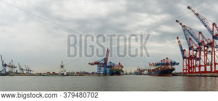 Hamburg, Germany - August 01, 2020: Container Terminal Eurogate Burchardkai In Hamburg, Loading And 