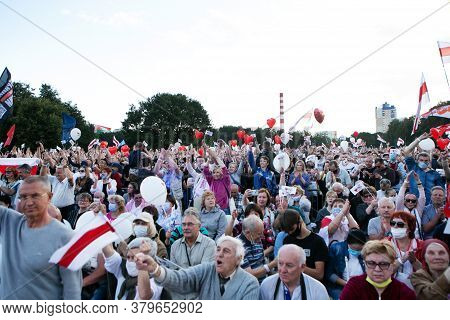 Minsk/belarus - July 30, 2020: Supporters Of Presidential Candidate Svetlana Tikhanovskaya At Her Ca