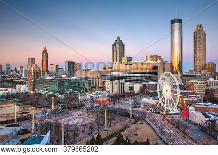 Atlanta, Georgia, USA downtown skyline at twilight.