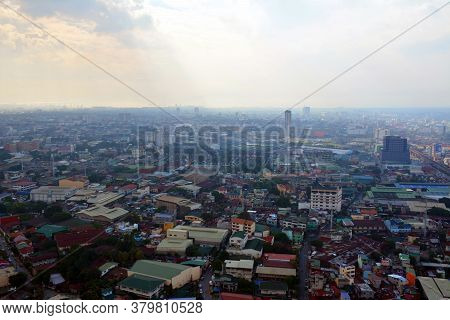 Quezon City, Ph - Dec 25 - Quezon City Overview During Daytime Afternoon On December 25, 2018 In Que