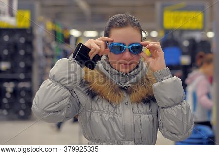Russia, St. Petersburg 11,01,2014 Swimming Glasses In A Sports Shop