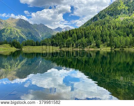 Duisitzkarsee Lake In Austria.the Duisitzkarsee Is Probably One Of The Most Beautiful Mountain Lakes