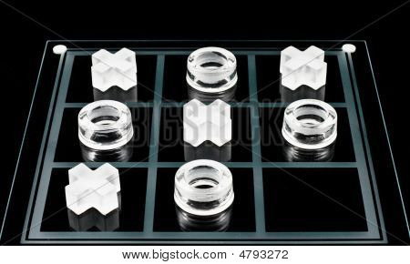 Tic-tac-toe