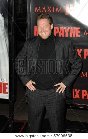 Donal Logue  at the Los Angeles Premiere of 'Max Payne'. Grauman's Chinese Theatre, Hollywood, CA. 10-13-08
