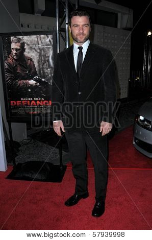 Liev Schreiber  at the 2008 AFI Film Festival Screening of 'Defiance'. Arclight Theater, Hollywood, CA. 11-09-08