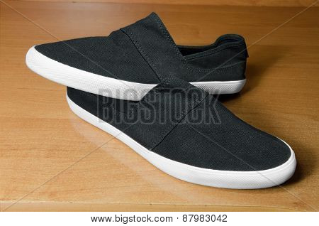 Black Sneakers