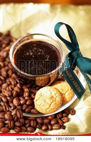 Кубок кофе и зоологическое