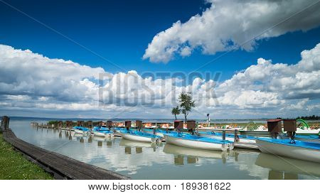 Boats for rent at the lake Neusiedler lake rental boats
