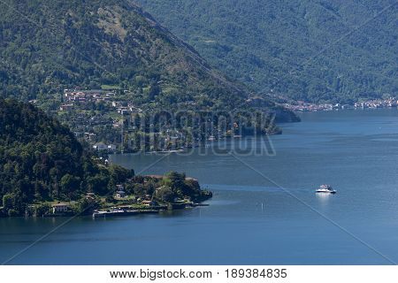 Panoramic view of the lake of Como_promontory of Bellagio from Vezio castle