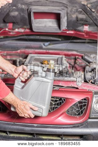 Servicing A Car And Changing The Oil