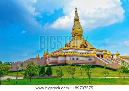 Chedi Maha Mongkol Bua, The Golden Pagoda Landmark Of Roi Et Province, Northeastern Thailand