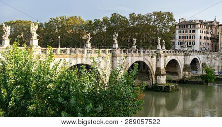 Rome, Italy - November 4, 2018: Bridge Of Angels (ponte Sant Angelo) A Roman Pedestrian Bridge In Pa