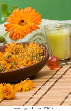 Calendula Spa Set