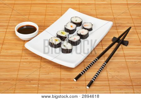 Sushi und Soja-sauce