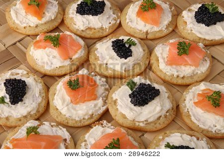 buffet di cibo Canape, blini
