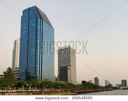 Bangkok Thailand - 14 Mar 2019: Lake Ratchada Complex In The Benjakitti Park With Modern Buildings I