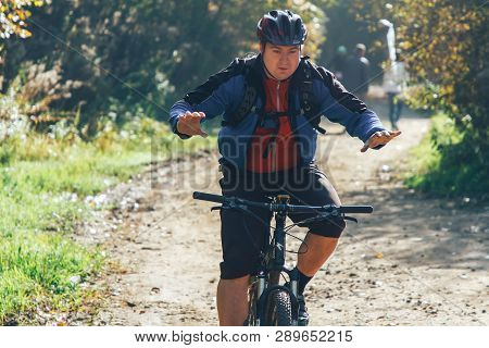 October 14, 2018, Minsk, Belarus.2018 Olympic Cross Country Cup Xco In Medvezhino A Man Cycling Alon