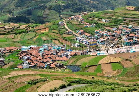 Poombarai Village And Terraced Farming In Kodaikanal